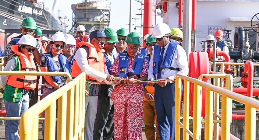 CLIPPER ORION au port de Toamasina